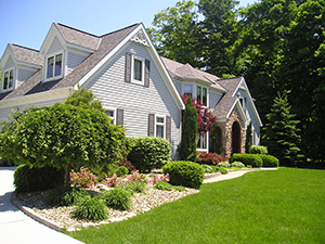 Landscapers and Lawncare Services in Howard Beach, NY